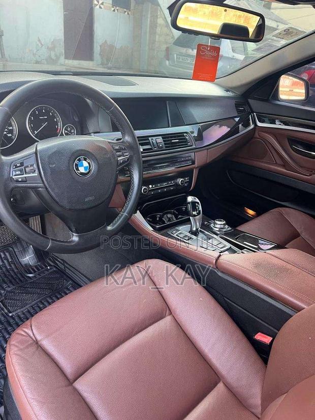 BMW 528i 2012 Black