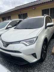 Toyota RAV4 2019 White for sale