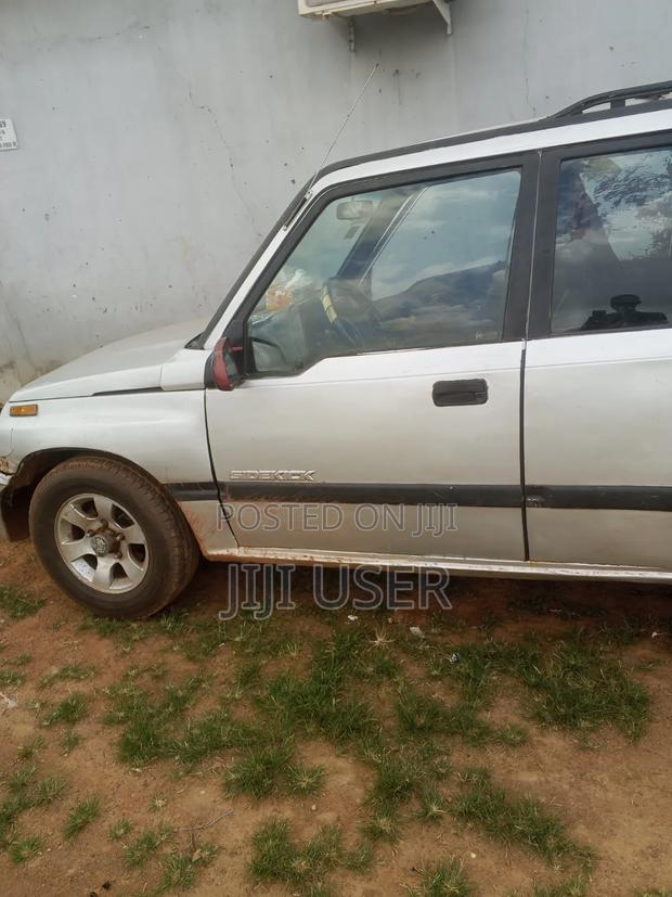 Suzuki Sidekick 2005 Gray