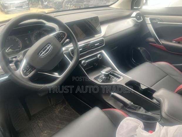 Geely Coolray 1.5 FWD 2021 White