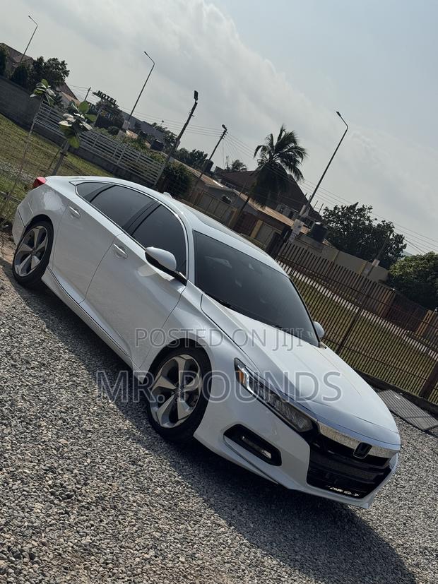 Honda Accord 2019 White