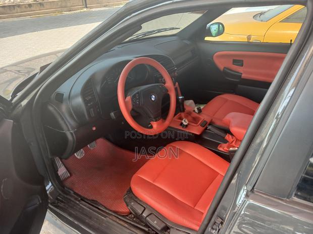 BMW 330i 1999 Gray