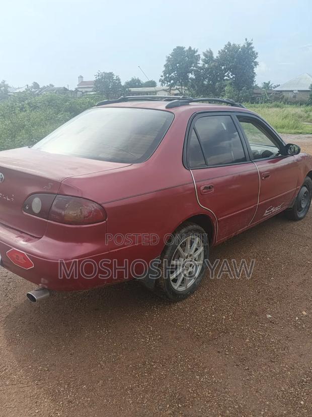 Toyota Corolla 1998 Red