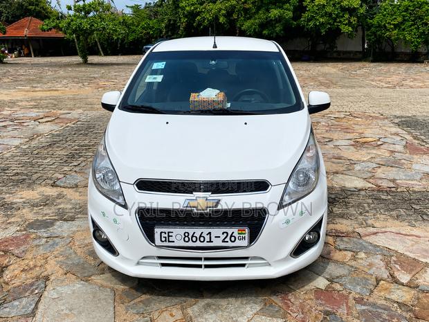Chevrolet Spark 1LT 4dr Hatchback (1.2L 4cyl 5M) 2015 White