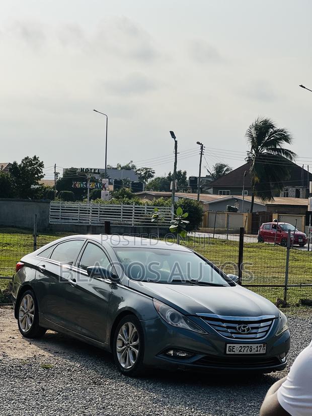 Hyundai Sonata 2013 Gray