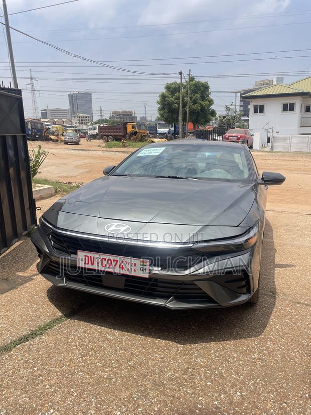 Hyundai Elantra SEL Sport IVT 2025 Gray