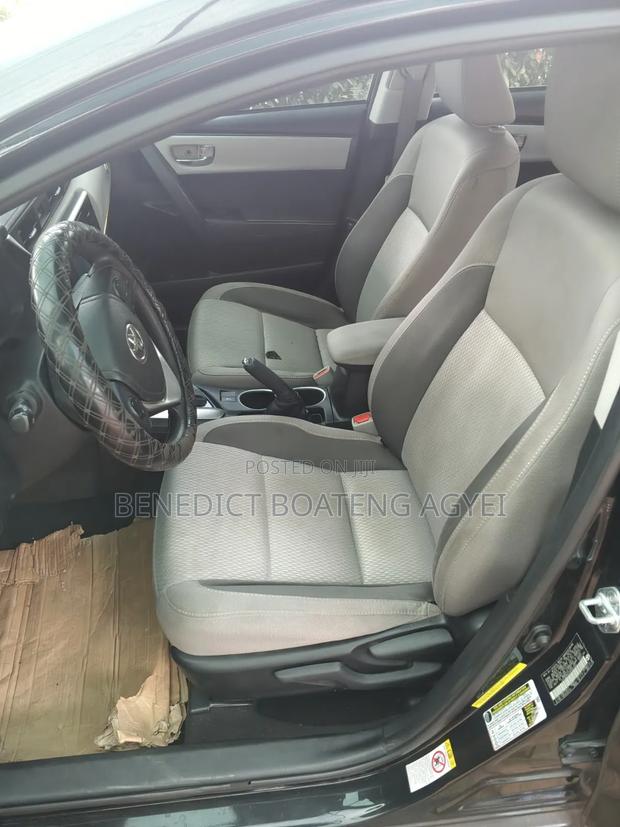 Toyota Corolla LE 4dr Sedan (1.8L 4cyl CVT) 2017 Black