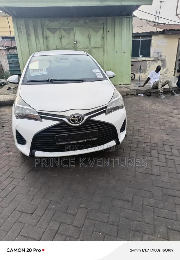 Toyota Yaris SE Hatchback 5dr 2016 White