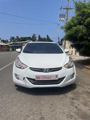Hyundai Elantra Limited Sedan FWD (1.8L 4cyl 6A) 2013 White for sale