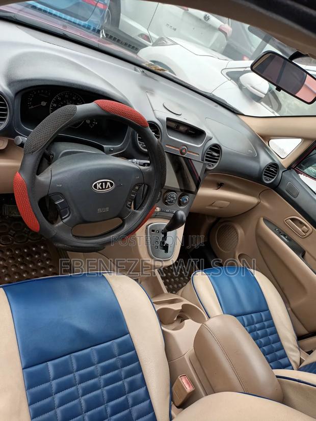 Kia Rondo 2012 Red