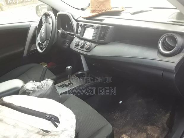 Toyota RAV4 2017 Gray