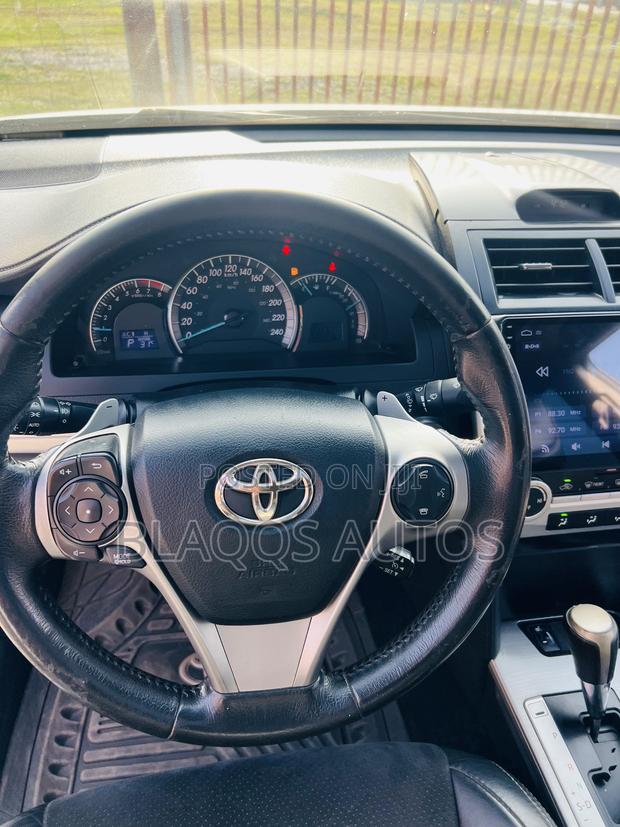 Toyota Camry 2012 White