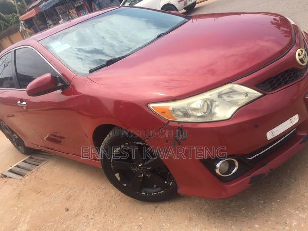 Toyota Camry 2014 Red