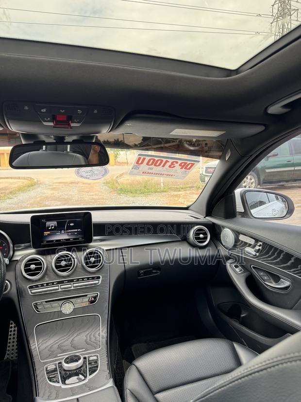Mercedes-Benz C300 Sport 4Matic Sedan AWD (2.0L 4cyl 7A) 2017 White