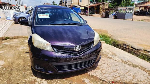 Toyota Vitz 2012