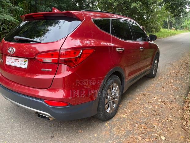 Hyundai Santa Fe SE AWD 2017 Red