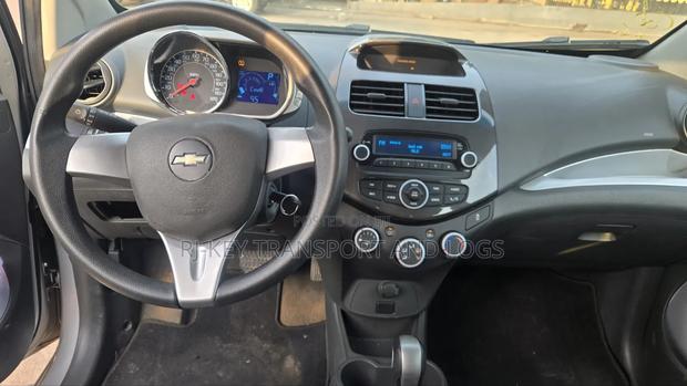 Chevrolet Spark 2015 Silver