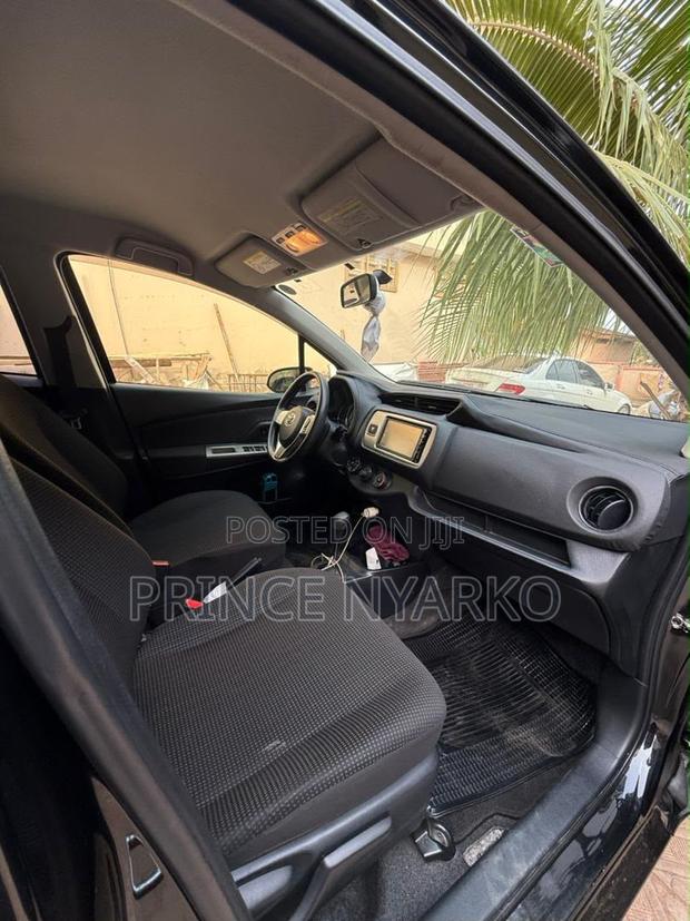 Toyota Vitz 1.3 AWD 3dr 2015 Black