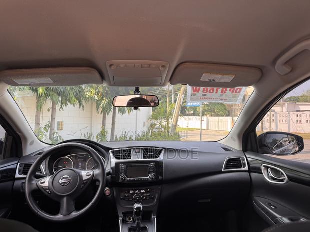 Nissan Sentra SV 2018 Gray