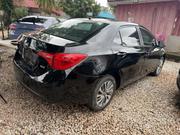 Toyota Corolla XLE (1.8L 4cyl 2A) 2019 Black for sale
