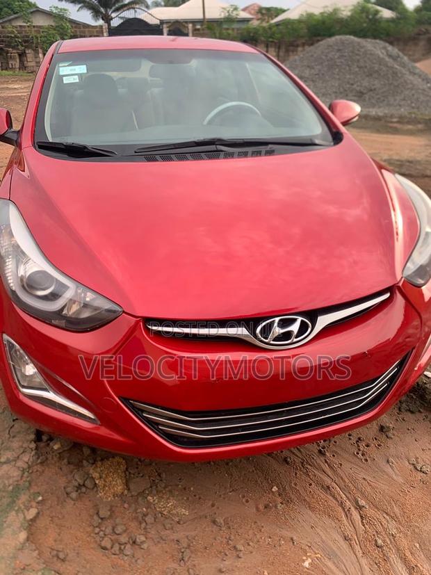 Hyundai Elantra SE 4dr Sedan (1.8L 4cyl 6A) 2015 Red