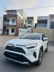 Toyota RAV4 XLE Premium 2025 White for sale