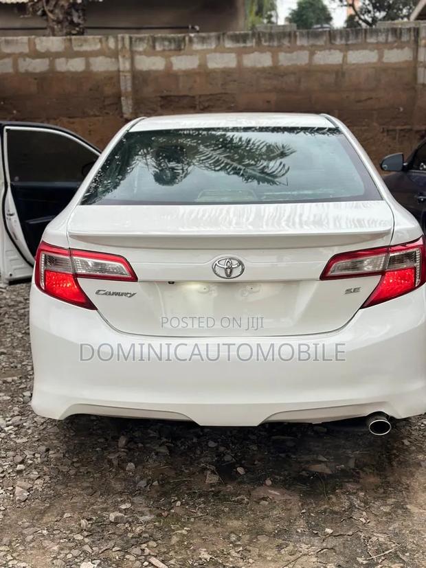 Toyota Camry 2014 White