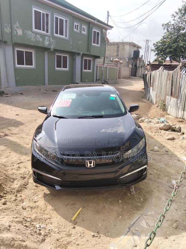 Honda Civic EX Coupe 2019 Black