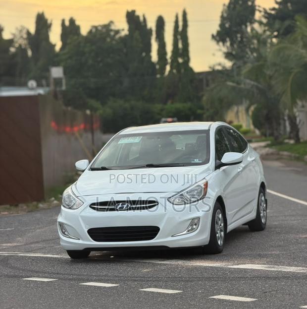 Hyundai Accent 2019 White