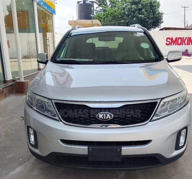 Kia Sorento 2015 Silver