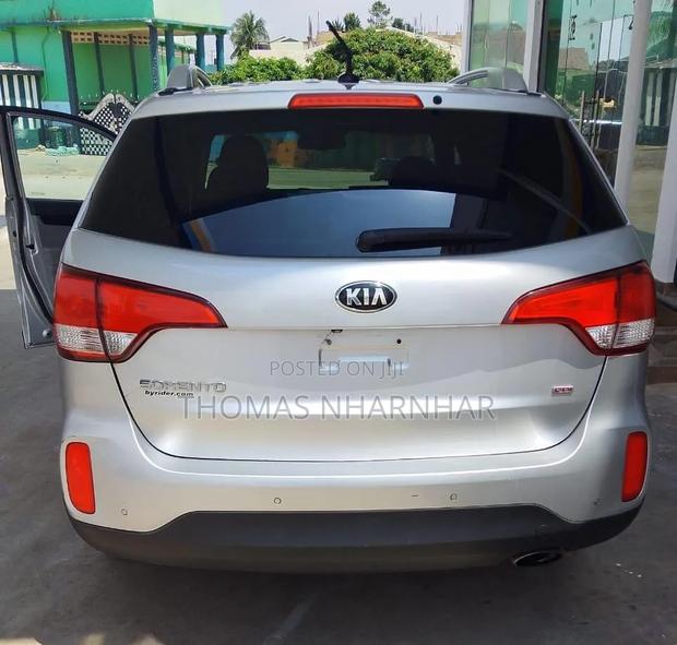 Kia Sorento 2015 Silver