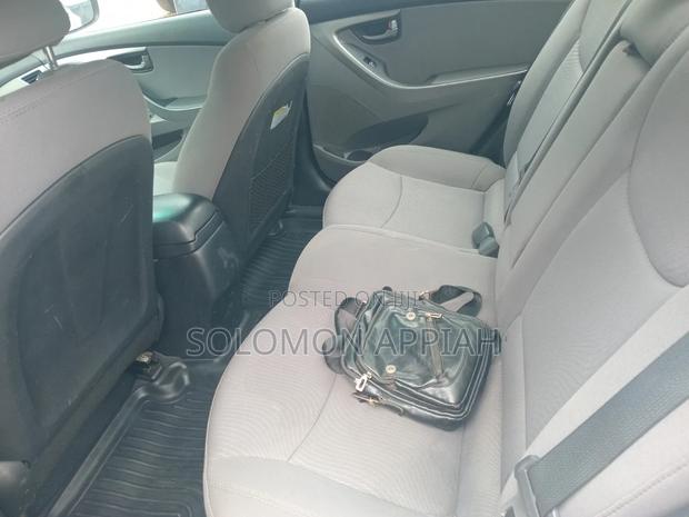 Hyundai Elantra 2016 White