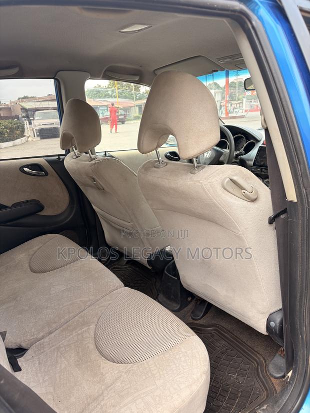 Honda Fit 2006 Blue