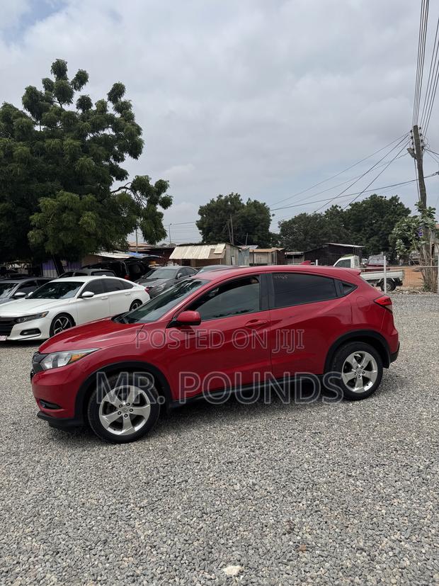 Honda HR-V 4dr SUV (1.5L 4cyl CVT) 2016 Red