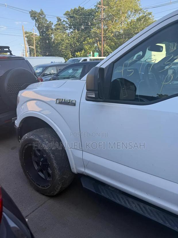 Ford F-150 2019 White
