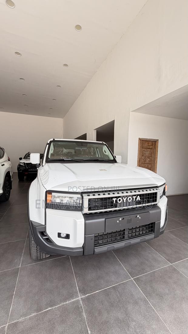 New Toyota Land Cruiser Prado 2.4 Hybrid 2024 White