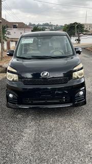 Toyota Voxy X 4WD 8-Seater 2013 Off white for sale