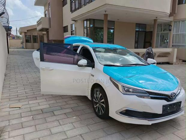 Toyota Corolla 2020 White
