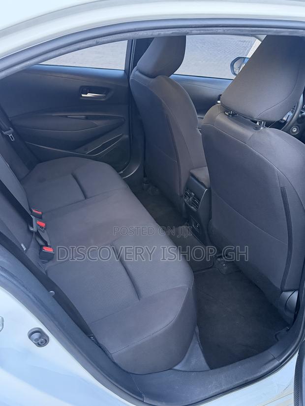 Toyota Corolla SE 2023 White