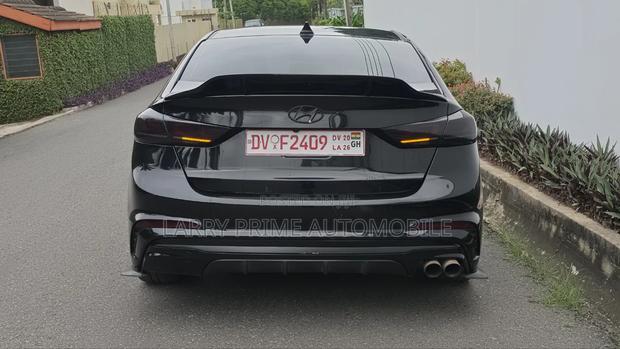Hyundai Elantra Sport 2018 Black