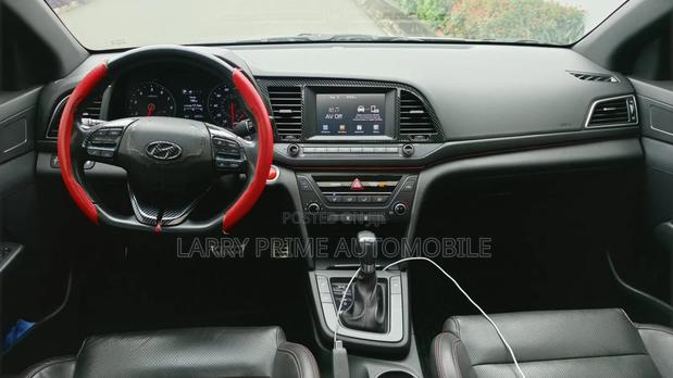 Hyundai Elantra Sport 2018 Black