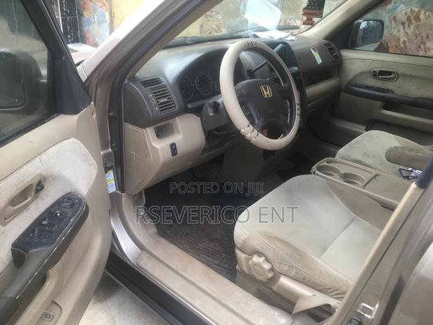 Honda CR-V Automatic 2005 Brown