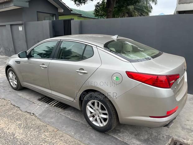 Kia Optima EX 4dr Sedan (2.4L 4cyl 6A) 2013 Gold