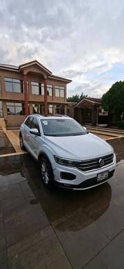 Volkswagen T-Roc 2022 White for sale
