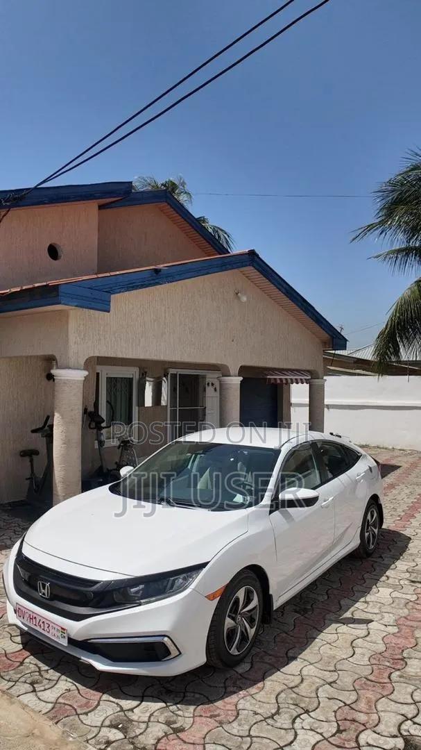 Honda Civic 2019 White