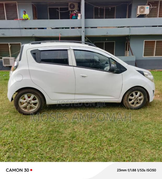 Chevrolet Spark 2011 White