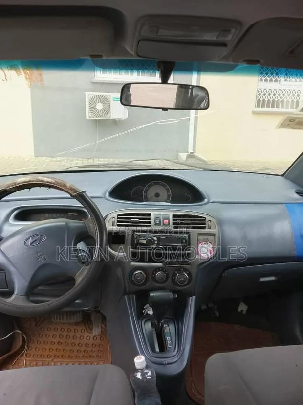 Hyundai Matrix 1.6 GLS 2010 Blue