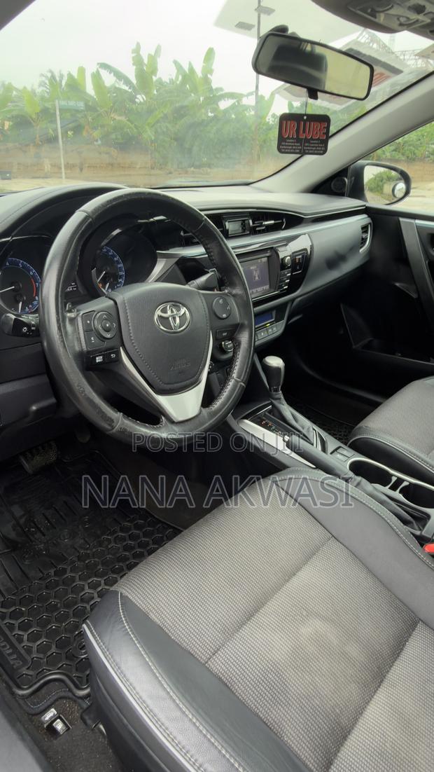 Toyota Corolla S 4dr Sedan (1.8L 4cyl CVT) 2016 Silver