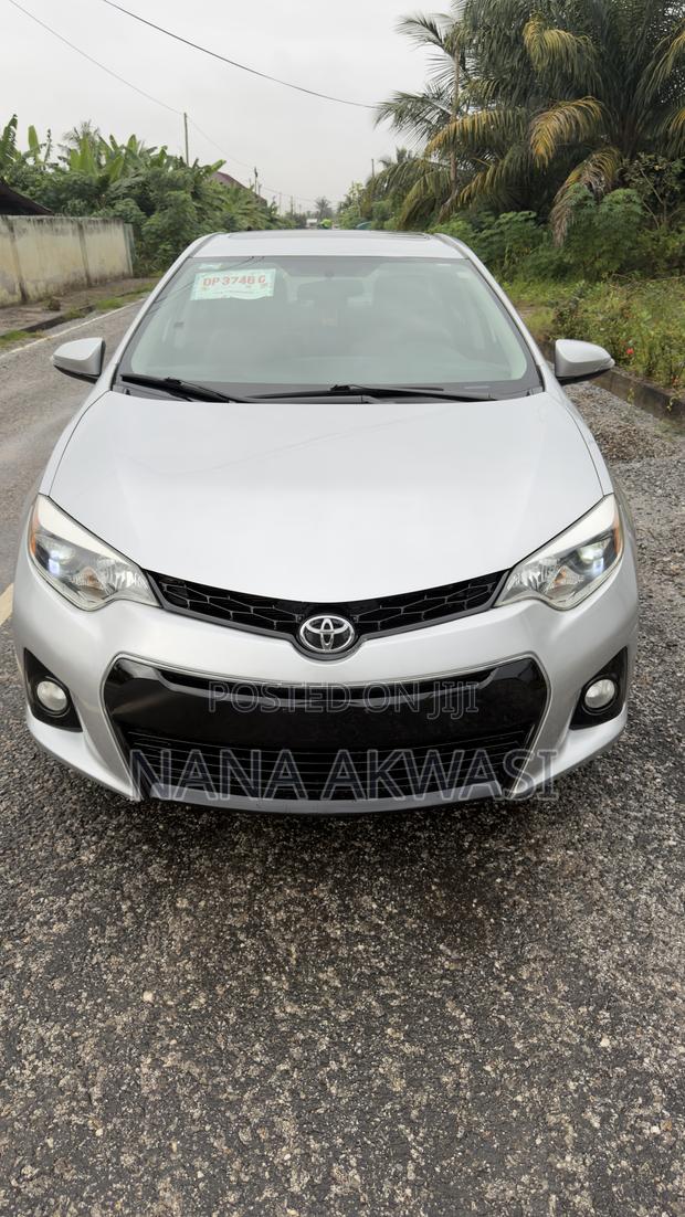 Toyota Corolla S 4dr Sedan (1.8L 4cyl CVT) 2016 Silver