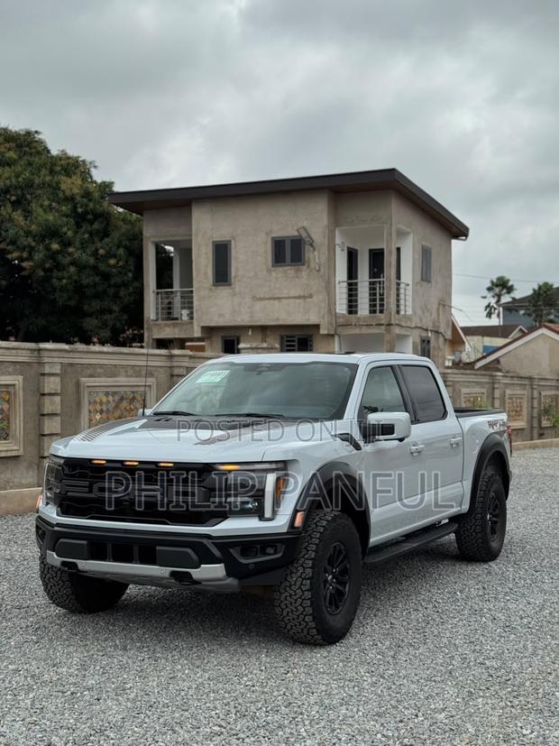 Ford F-150 Raptor 4WD SuperCrew 5.5' Box 2025 White